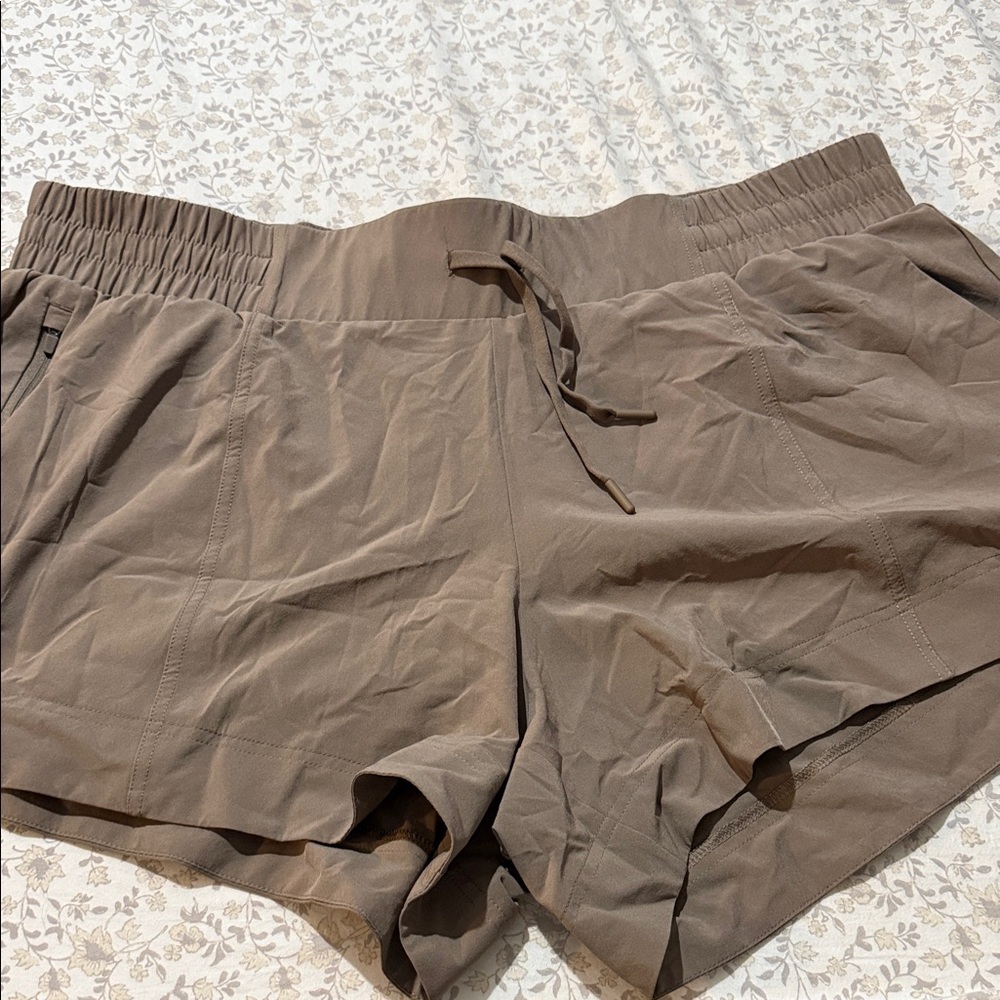 All in motion 1x shorts!